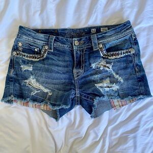 Women’s Miss Me Denim Shorts Size 31
